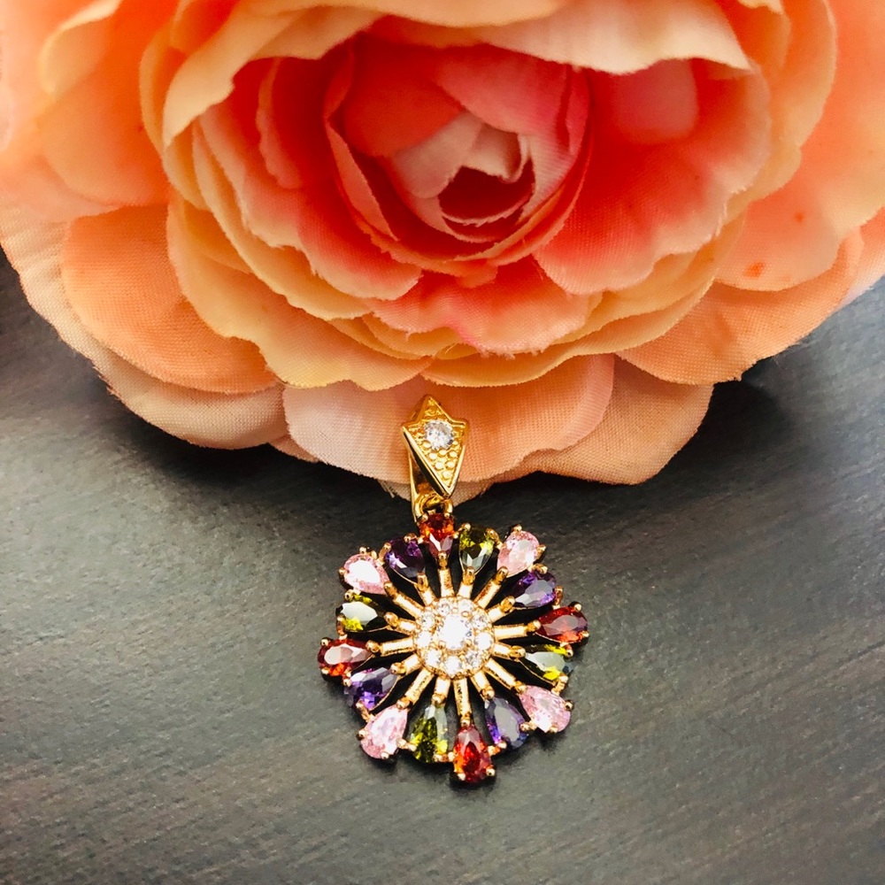 CZ  gold pendent